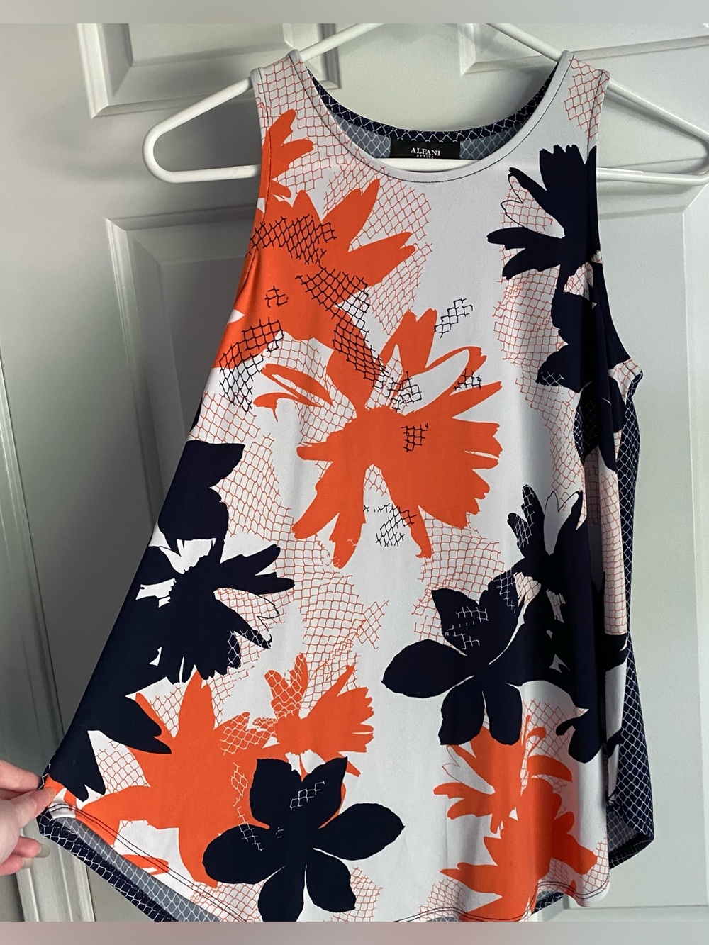 Alfani Shell Tank Orange Blue Petite M